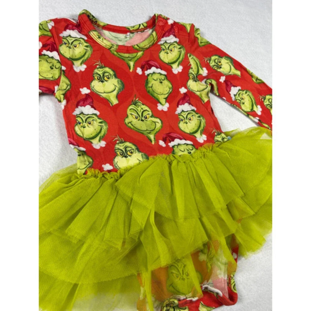 Posh Peanut “The Grinch” Girls-Baby Onesie/Bodysuit (Size 12-18M)